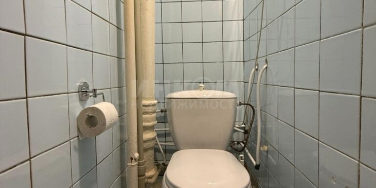 1000093427