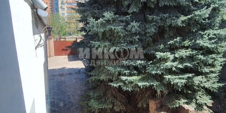 S1Ymf08Dryg